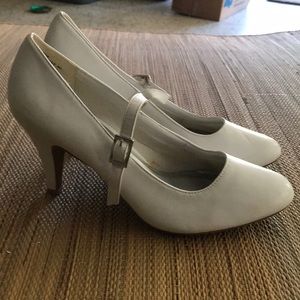 It’s OK dance heels shoes Sz 9.5